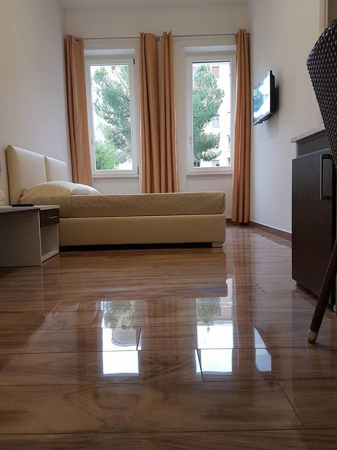 B&B Al Volo Foggia Exterior foto