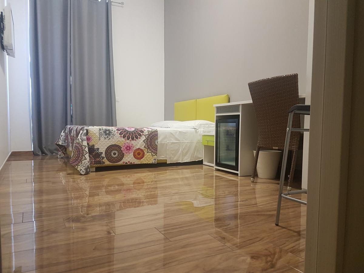 B&B Al Volo Foggia Exterior foto